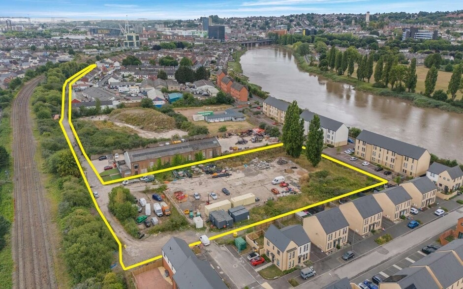 Herbert Rd, Newport for lease - Building Photo - Image 1 of 7