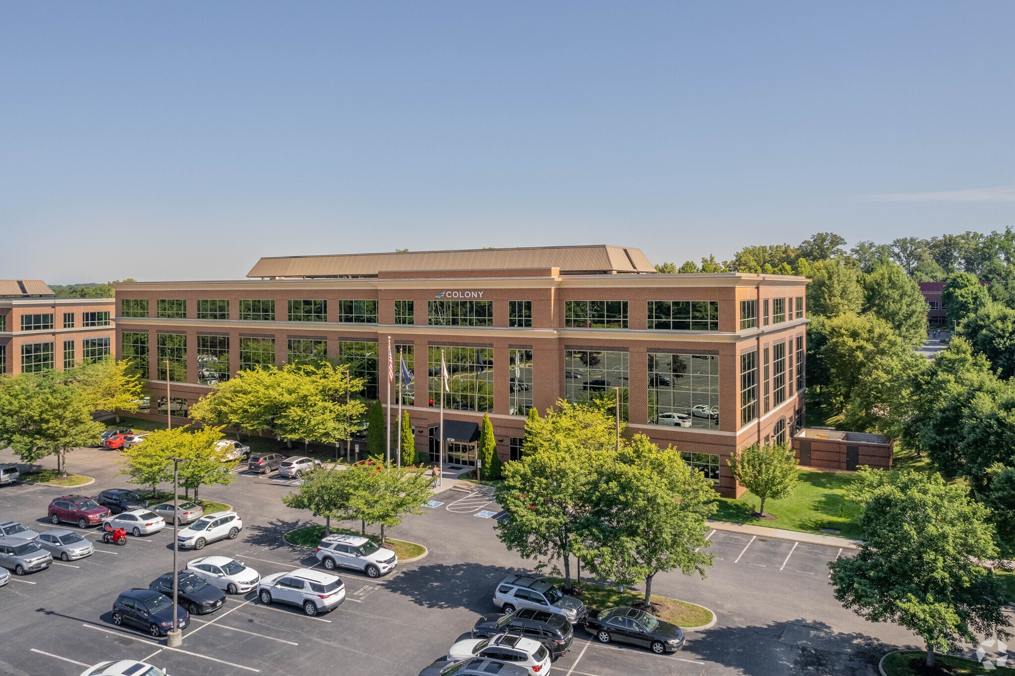 8720 Stony Point Pky, Richmond, VA for lease Building Photo- Image 1 of 11