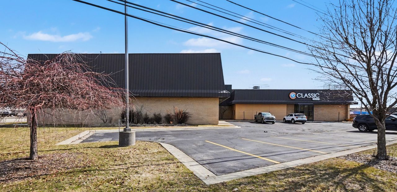 2400 Stephenson Hwy, Troy, MI for sale Primary Photo- Image 1 of 8
