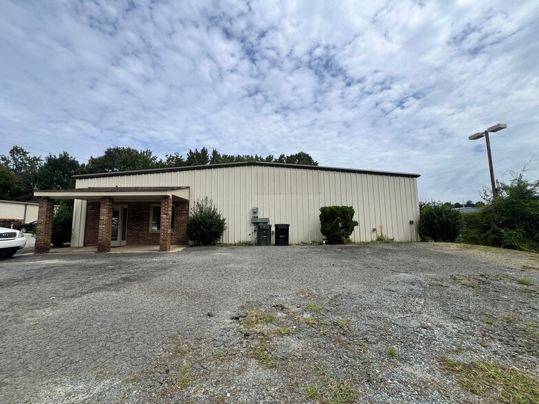 200 Pedro St, Monroe, NC for lease - Building Photo - Image 2 of 8