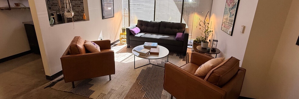 4520 Electronics Pl, Los Angeles, CA for lease - Interior Photo - Image 3 of 5