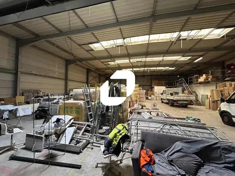 Local d'activités dans Choisy-le-Roi à vendre - Photo du bâtiment - Image 3 de 18