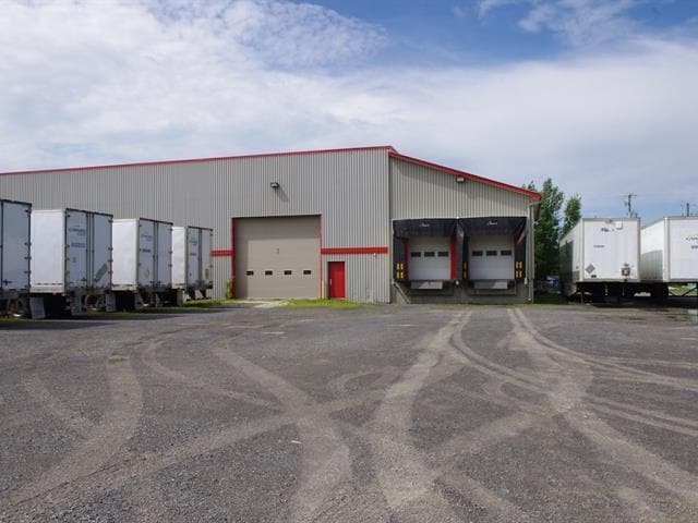 19 Rue De La Coopérative, Rigaud, QC for sale Building Photo- Image 1 of 4