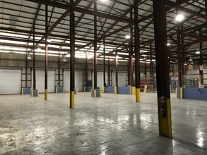 5226 E Hillsborough Ave, Tampa, FL for lease Interior Photo- Image 2 of 2