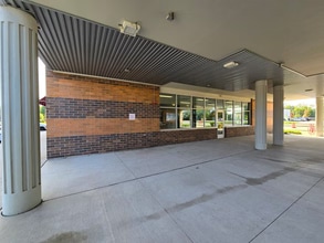 1024-1030 Trowbridge Rd, East Lansing, MI for lease Interior Photo- Image 1 of 3