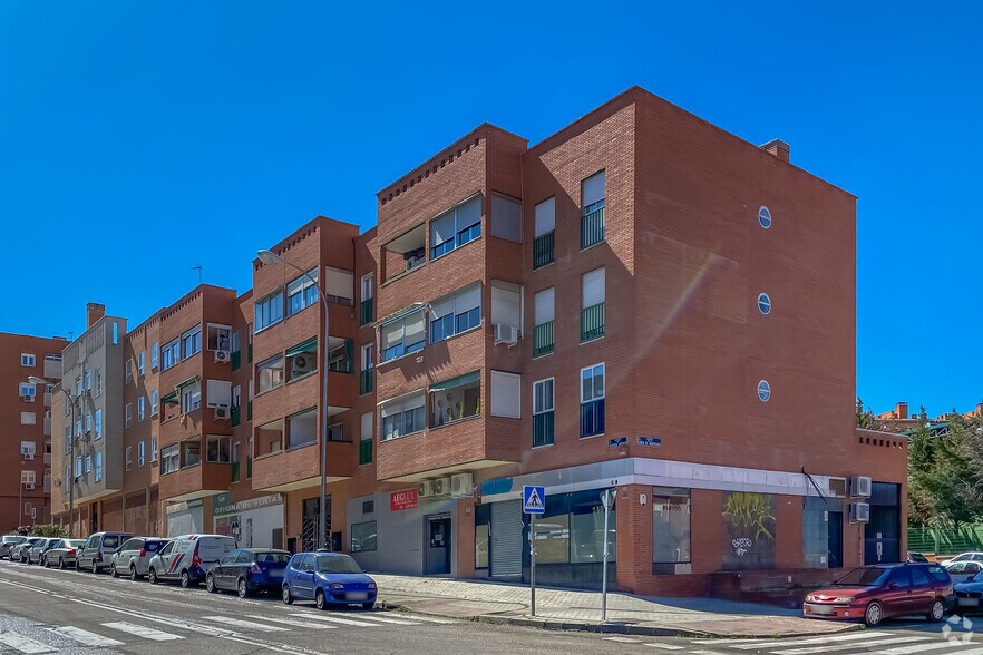 Calle Aldonza Lorenzo, 7, Madrid, Madrid à louer - Photo du bâtiment - Image 2 de 2