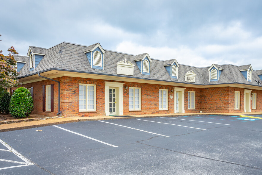 5811 Lee Hwy, Chattanooga, TN for lease - Building Photo - Image 2 of 25