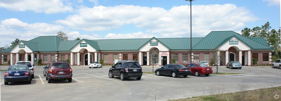 18700 W Lake Houston Pky, Humble, TX à vendre - Photo du bâtiment - Image 2 de 4