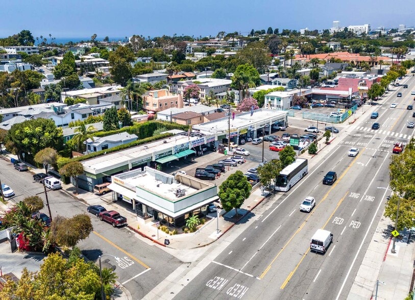 2700-2720 Lincoln Blvd, Santa Monica, CA for sale - Building Photo - Image 1 of 7