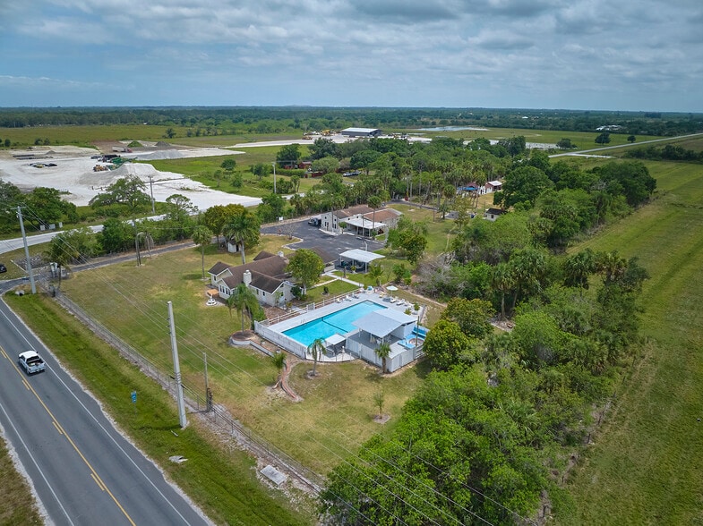 14601 Orange Ave, Fort Pierce, FL for sale - Building Photo - Image 3 of 28