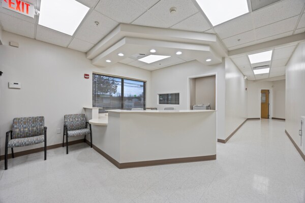 4520 Military Rd, Niagara Falls, NY à vendre - Photo du bâtiment - Image 3 de 40