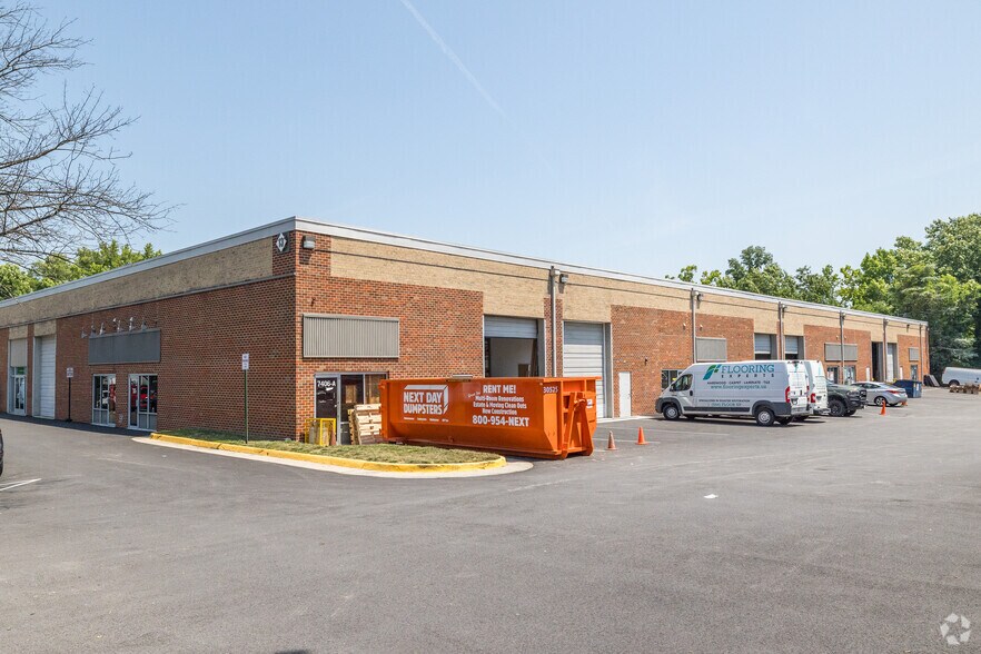 7401-7403 Lockport Pl, Lorton, VA à louer - Photo du bâtiment - Image 3 de 50