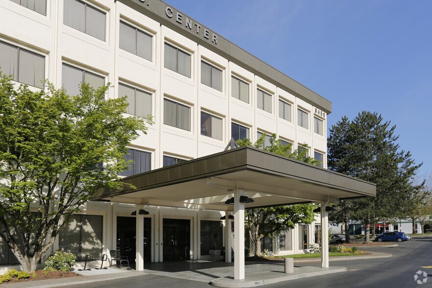 9450 SW Commerce Cir, Wilsonville, OR for lease - Building Photo - Image 2 of 4