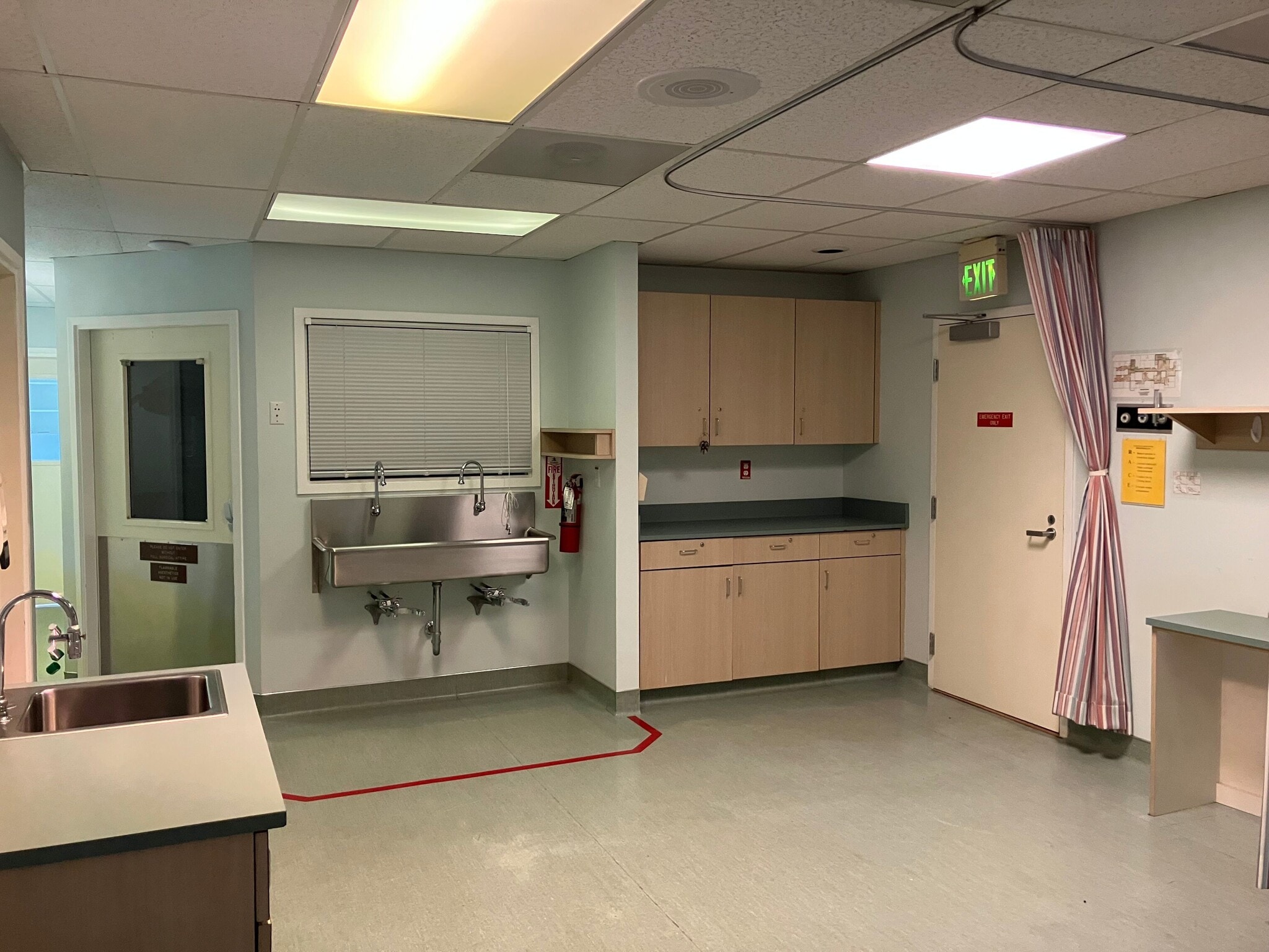 6500 Fairmount Ave, El Cerrito, CA for lease Interior Photo- Image 1 of 12