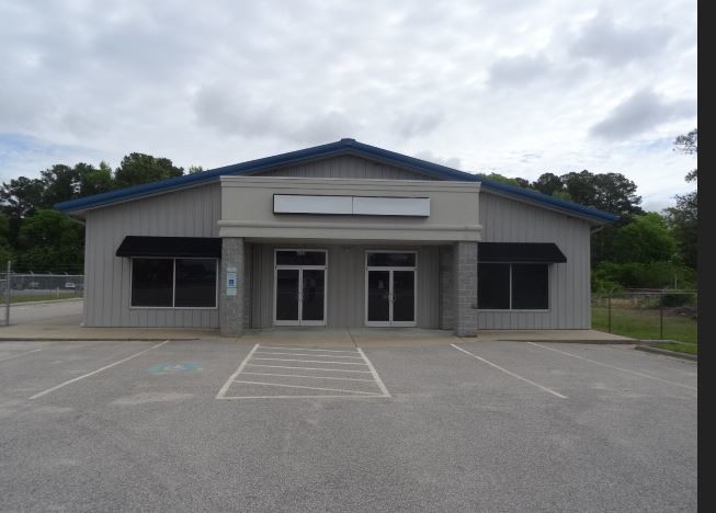 4400 Bragg Blvd, Fayetteville, NC à louer - Photo du bâtiment - Image 1 de 15