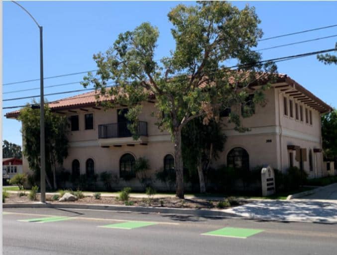 300 W Foothill Blvd, Claremont, CA for lease Primary Photo- Image 1 of 6