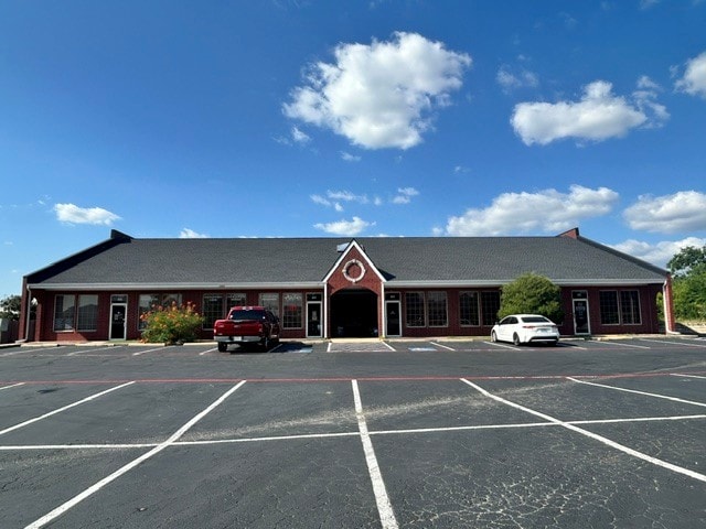 1616 Azalea Dr, Temple, TX for lease - Building Photo - Image 1 of 2