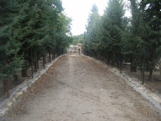 Plus de détails pour Plaza Antonio Moreda, 1, Valdeolmos-Alalpardo - Commerce de détail à vendre