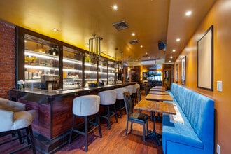 344 E 59th St, New York, NY for lease Interior Photo- Image 1 of 5