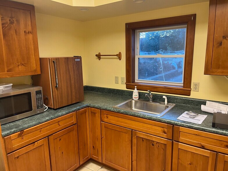 705-709 Main St, Hallstead, PA à vendre - Photo du bâtiment - Image 3 de 10