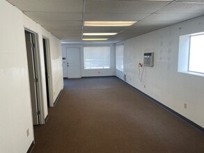 10017-10023 Prospect Ave, Santee, CA à louer Photo intérieure- Image 2 de 4