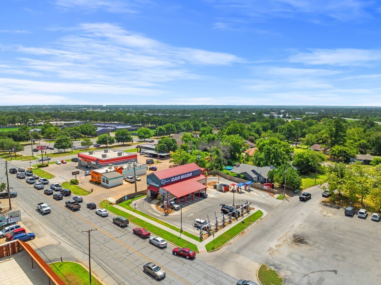 2014 W Washington St, Stephenville, TX for sale - Building Photo - Image 2 of 7