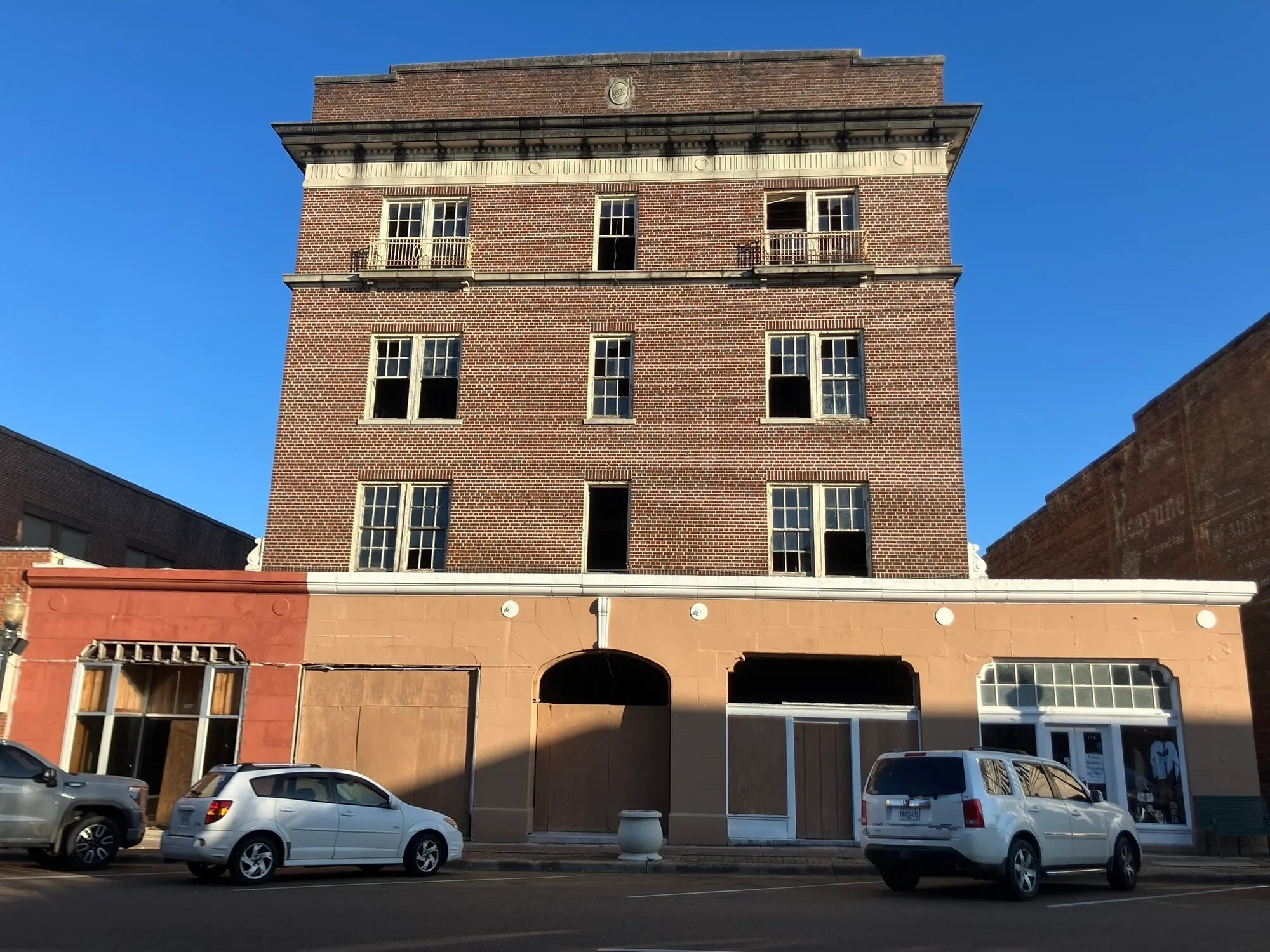 115 S Main St, Yazoo City, MS à vendre Photo du bâtiment- Image 1 de 7