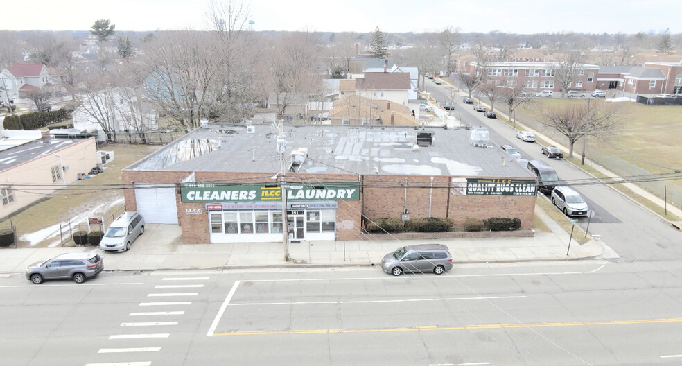 393 S Franklin St, Hempstead, NY for sale - Aerial - Image 1 of 1