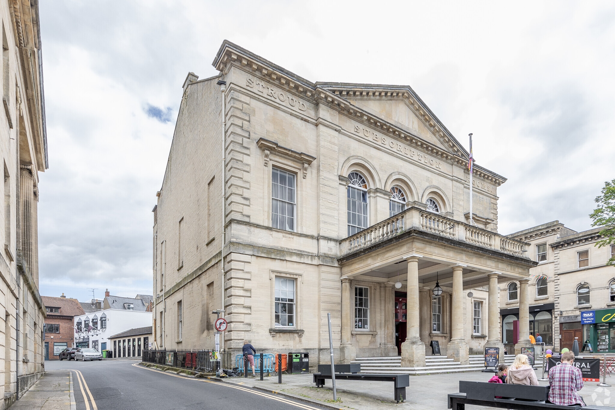 George St, Stroud à vendre Photo principale- Image 1 de 3