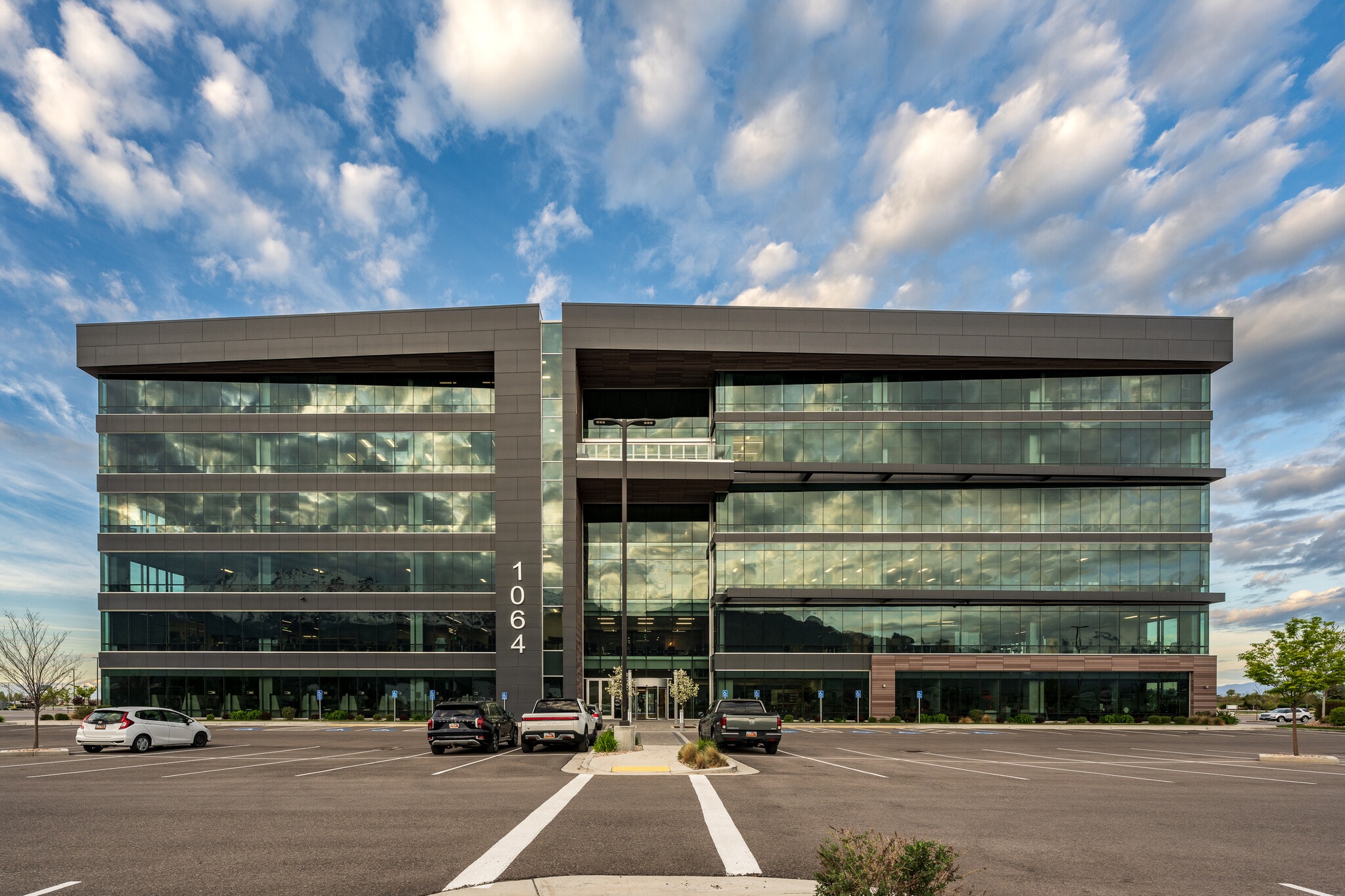 1064 S North County Blvd, Pleasant Grove, UT for lease Building Photo- Image 1 of 9
