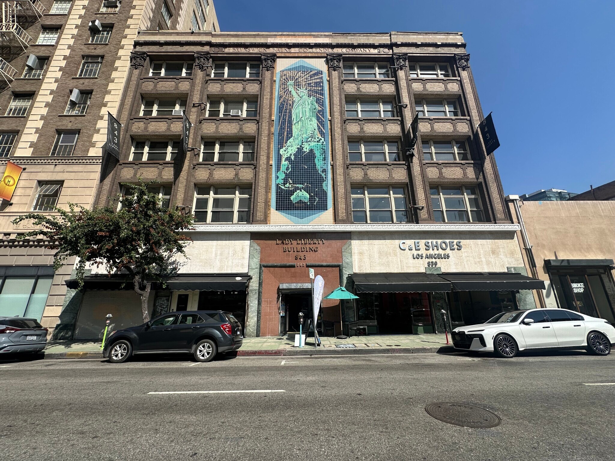 843 S Los Angeles St, Los Angeles, CA for lease Building Photo- Image 1 of 15