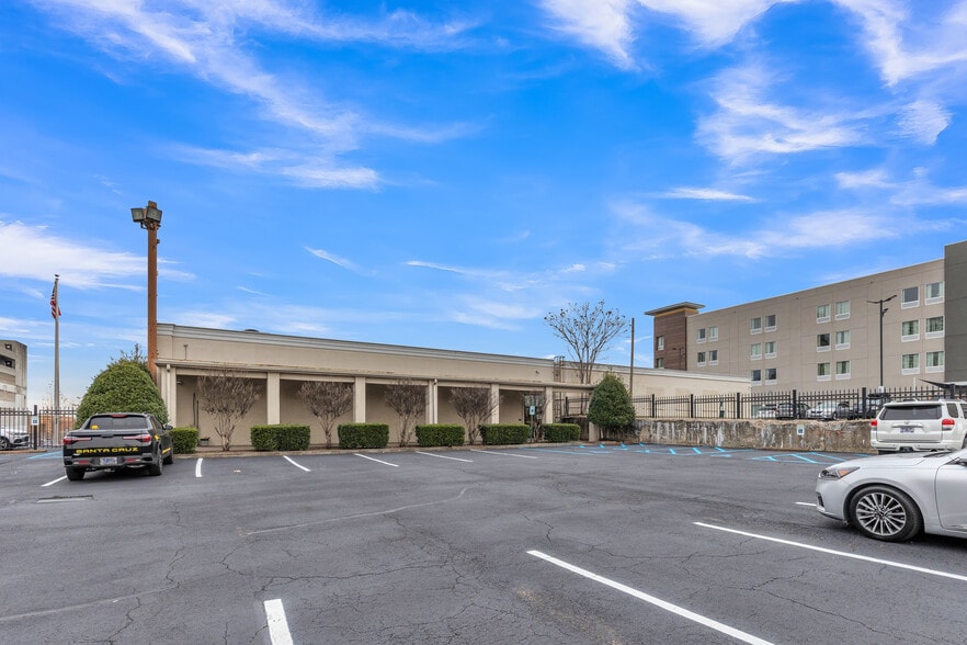 309 Monroe Ave, Memphis, TN for sale - Building Photo - Image 3 of 5