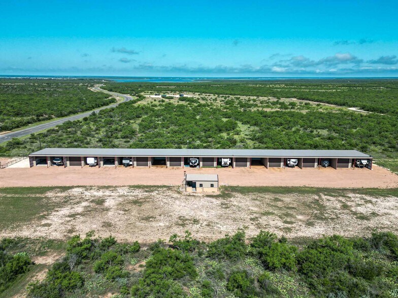 1432 FM 1929, Voss, TX à vendre - Photo principale - Image 1 de 36