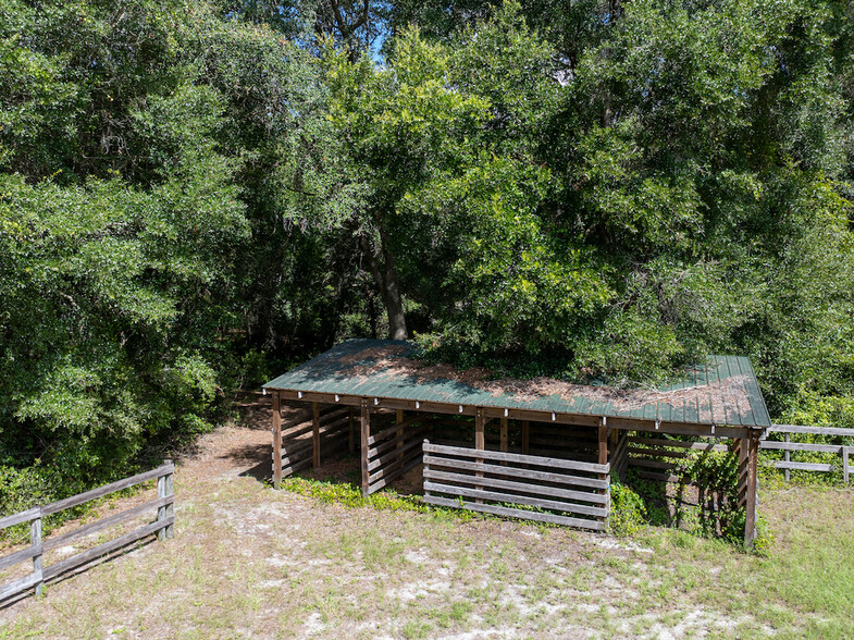 18434 SE 24th St, Silver Springs, FL for sale - Building Photo - Image 2 of 14