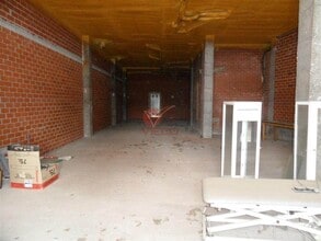 Retail in Cuenca, Cuenca for lease Interior Photo- Image 2 of 6