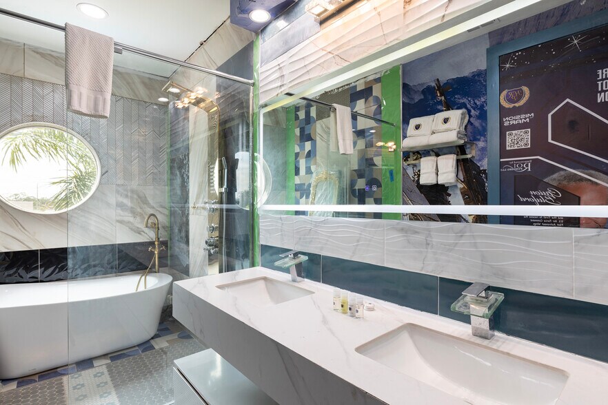 1015 Fantasy Dr, Davenport, FL à vendre - Photo du bâtiment - Image 3 de 73