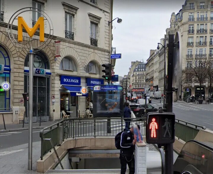 Bureau dans Paris à vendre - Photo du bâtiment - Image 2 de 3
