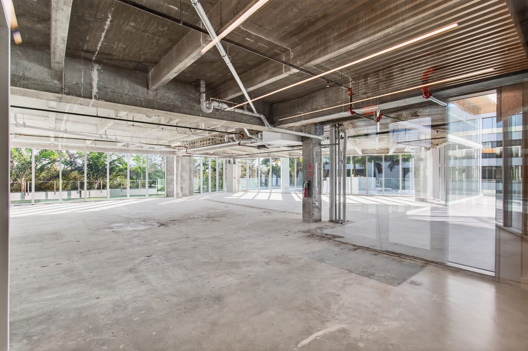 1489-1499 W Palmetto Park Rd, Boca Raton, FL for lease Interior Photo- Image 1 of 2