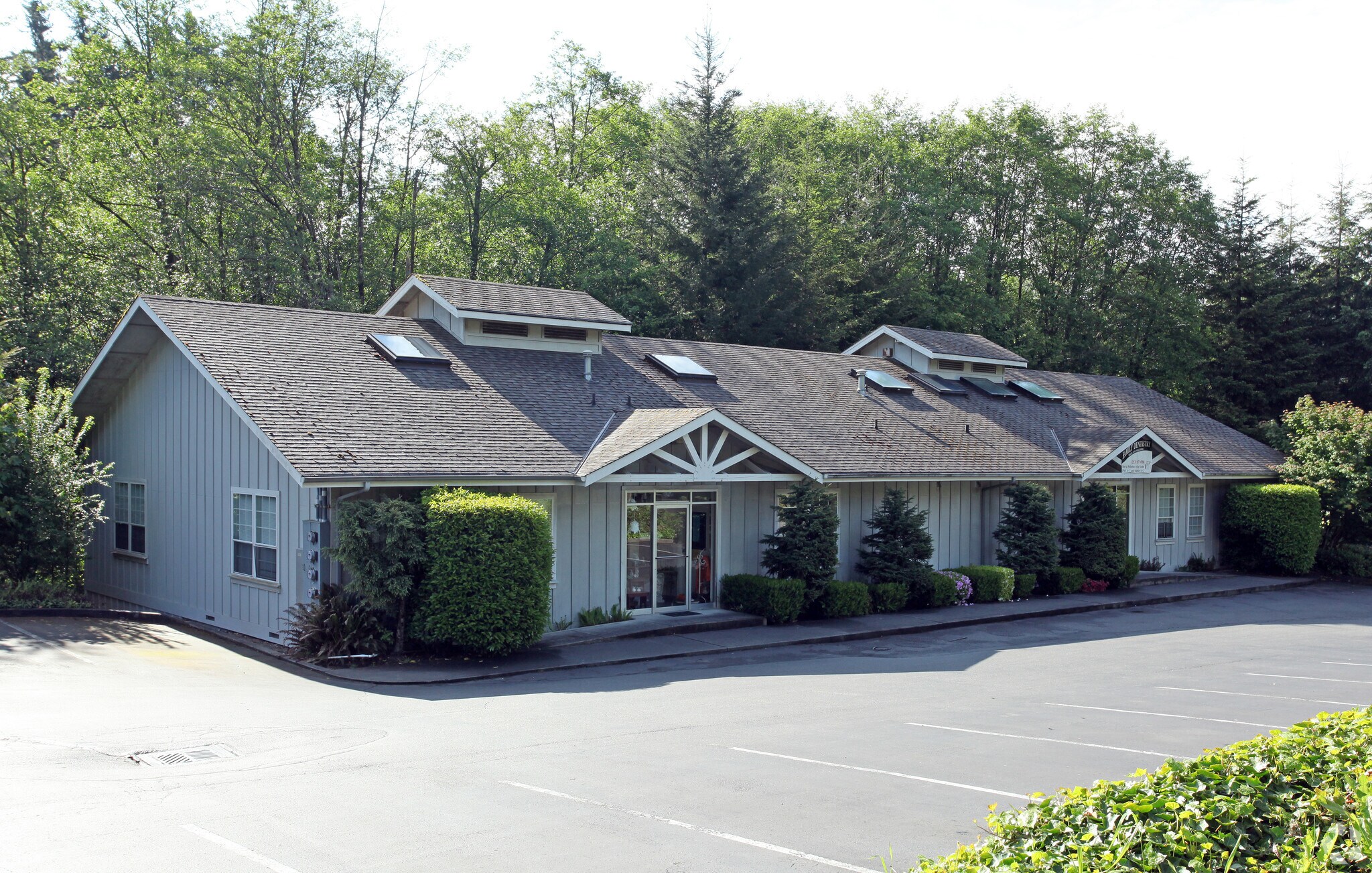 6521 43rd Ave Ct NW, Gig Harbor, WA à louer Photo du bâtiment- Image 1 de 2