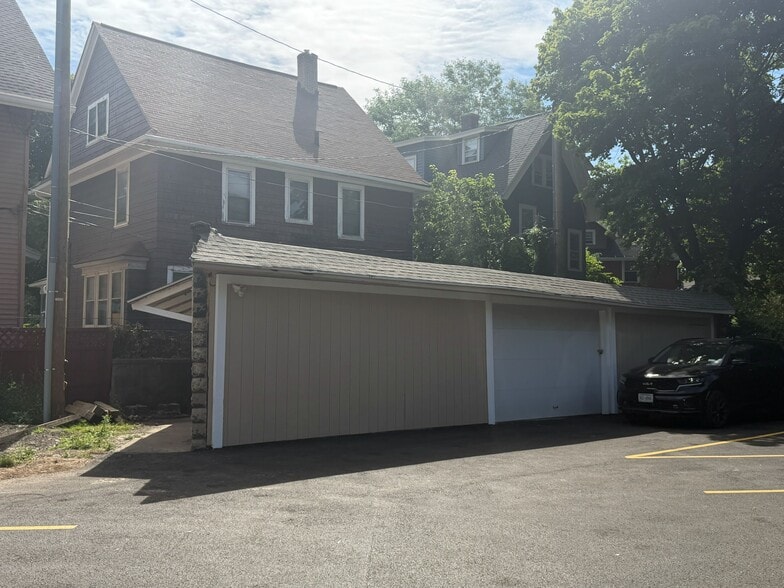 773 E Main St, Rochester, NY for sale - Building Photo - Image 2 of 7