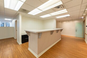 223 W Jackson Blvd, Chicago, IL for lease Interior Photo- Image 2 of 9