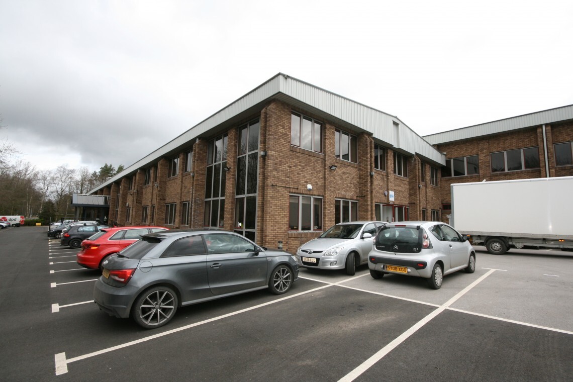 1 Cardale Park, Harrogate for lease Primary Photo- Image 1 of 3