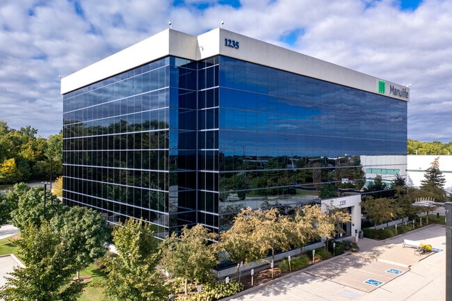 More details for 1235 N Service Rd W, Oakville, ON - Office for Lease