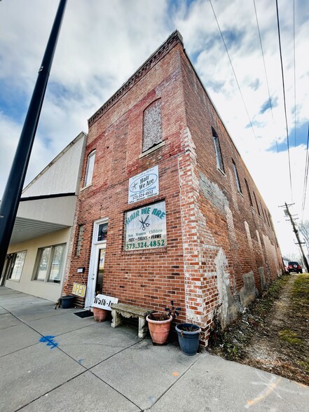 216 W Main St, Bowling Green, MO à vendre - Photo du bâtiment - Image 3 de 15