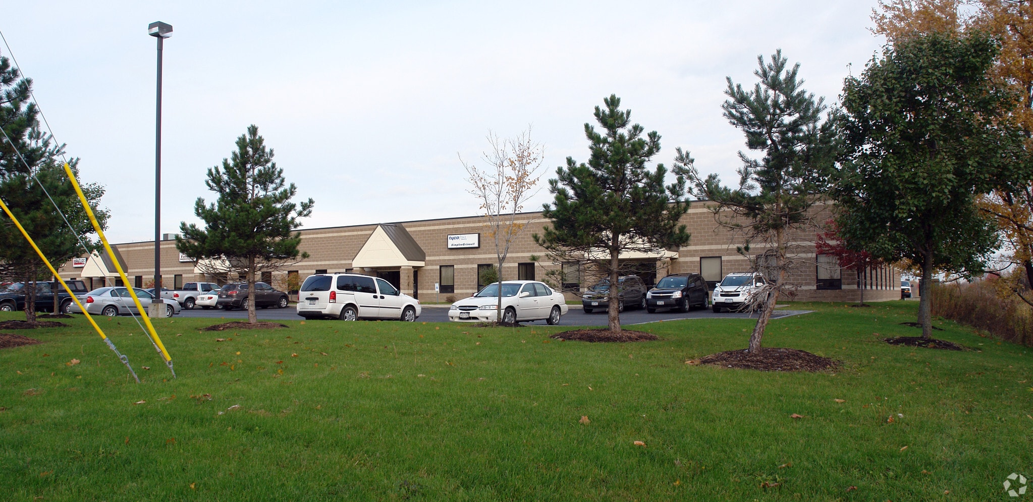 6731 Collamer Rd, East Syracuse, NY for lease Primary Photo- Image 1 of 4