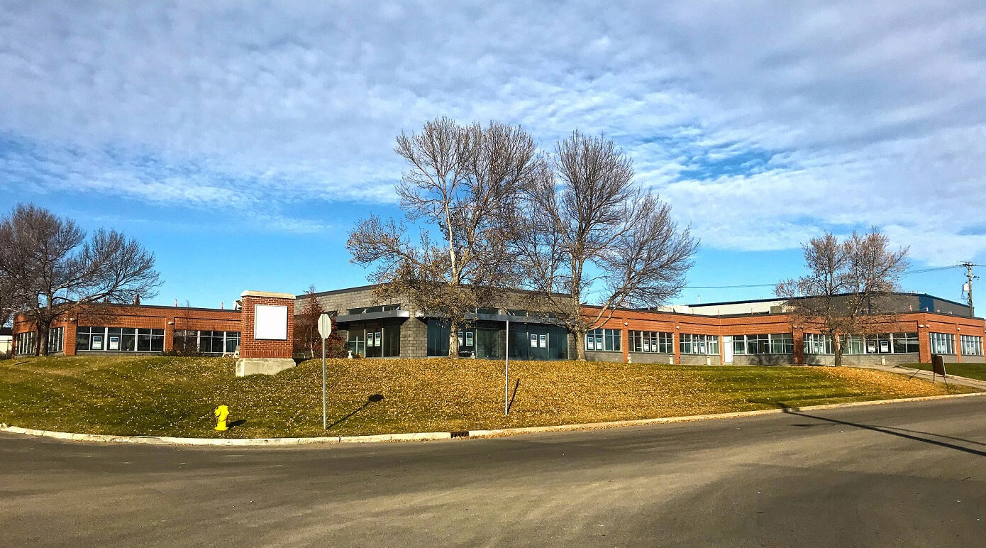 1503 Fletcher Rd, Saskatoon, SK for lease Primary Photo- Image 1 of 11