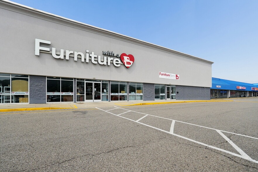 1185-1259 N Memorial Dr, Lancaster, OH for lease - Building Photo - Image 1 of 33