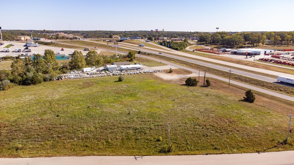 Hwy DD & Rocky Creek, Cuba, MO à vendre - Aérien - Image 2 de 18
