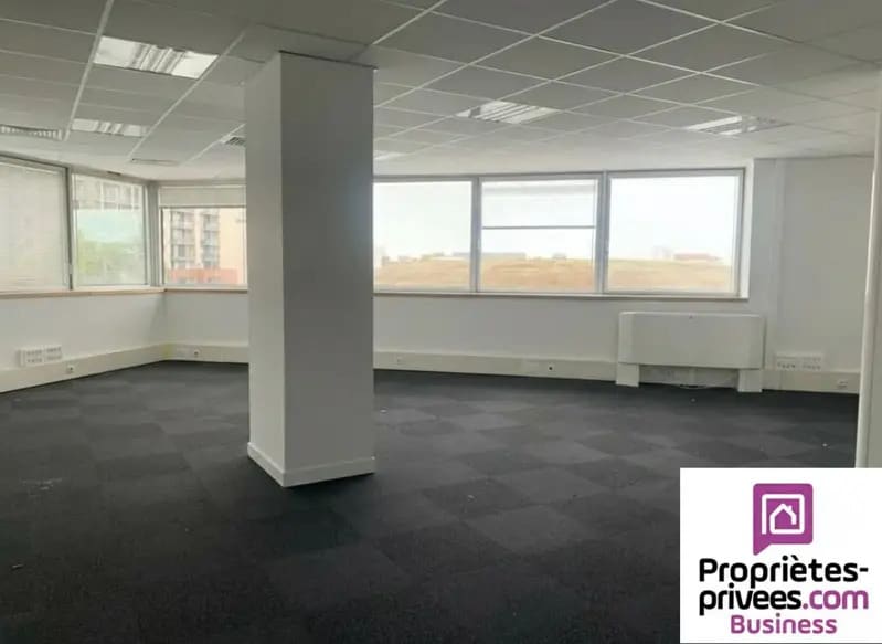 Office in Toulouse for lease - Interior Photo - Image 3 of 3