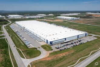 251 Hilton Dr, Jeffersonville, IN - AERIAL  map view